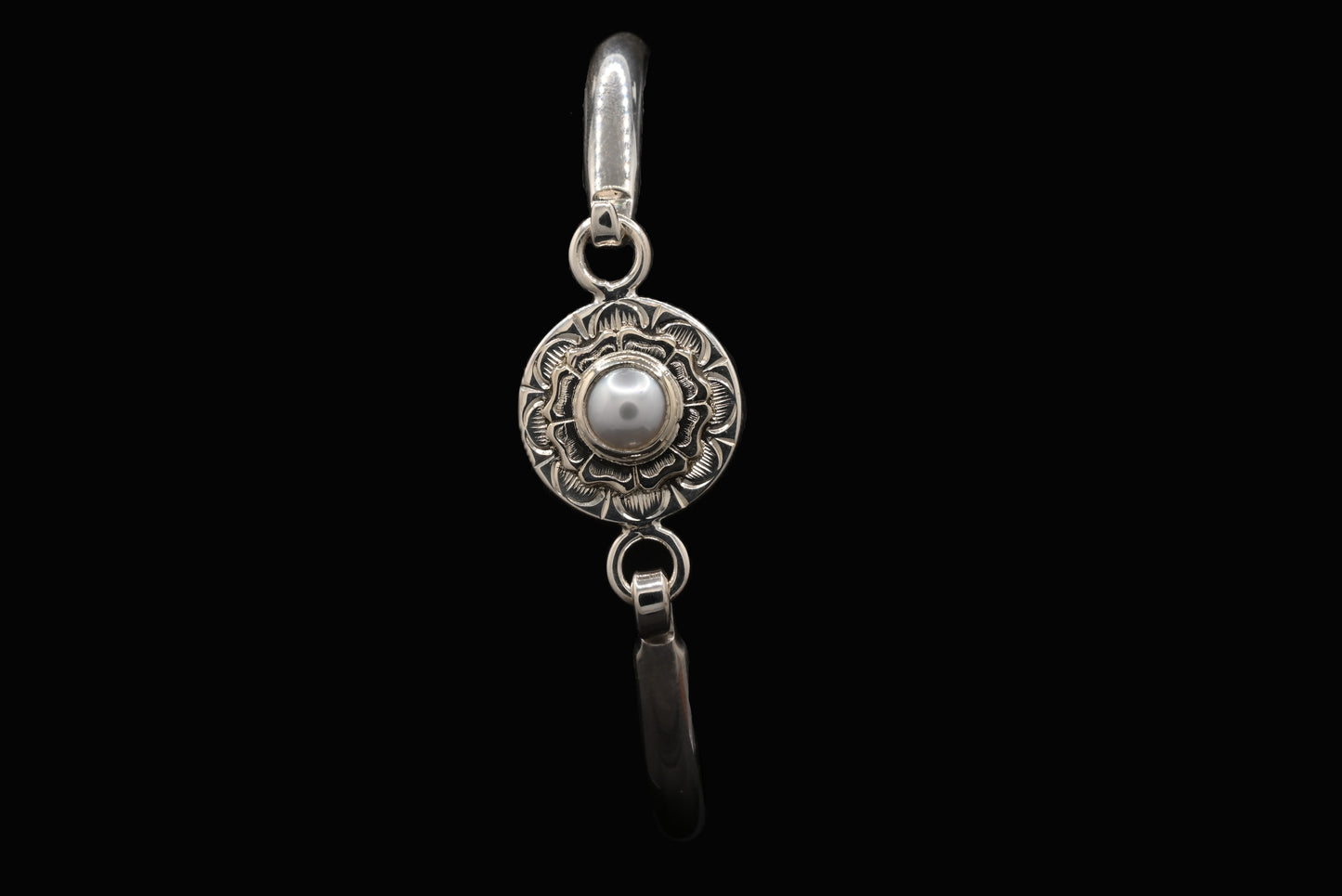 Pearl Flower Bangle