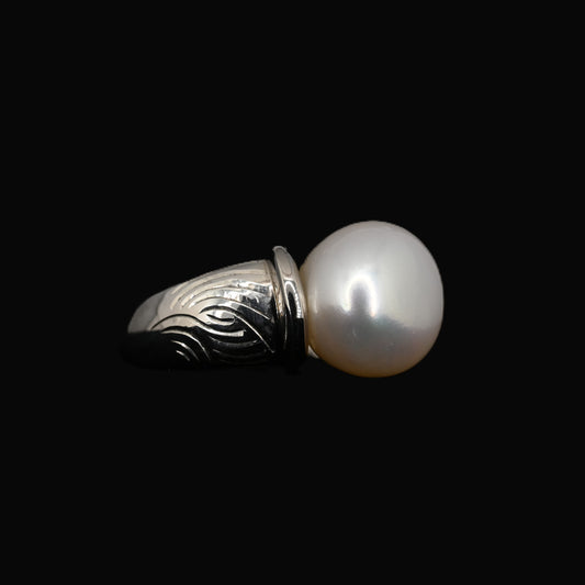 Pearl Ring