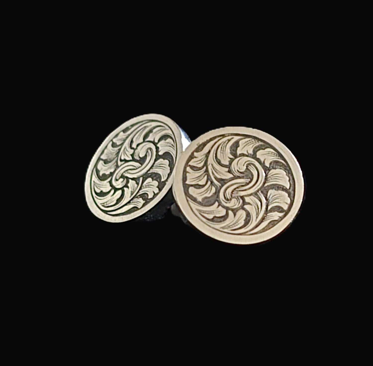Cufflinks