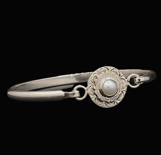 Pearl Flower Bangle