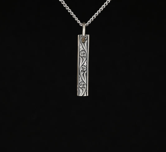 Border Pendant - English Scroll