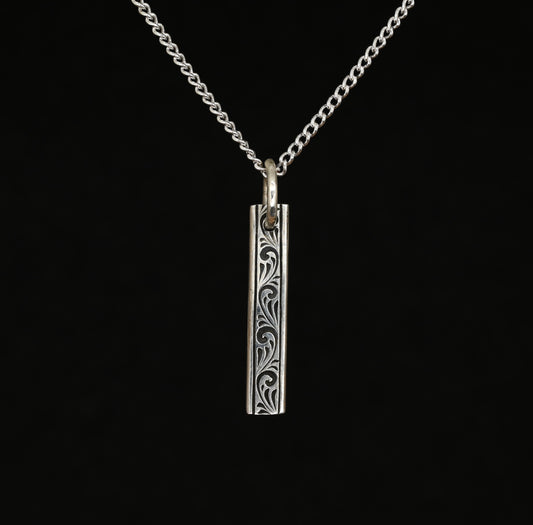 Border Pendant - Line Scroll